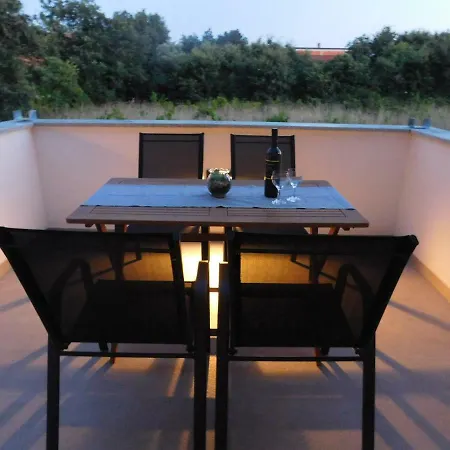 Apartament Deep Blue *