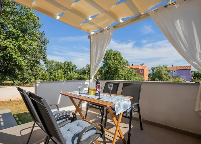 Deep Blue מדולין